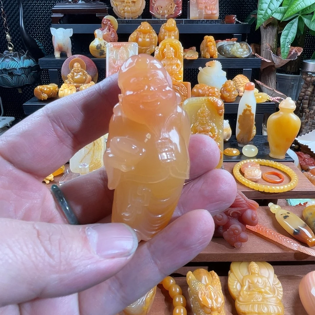 石英质玉（黄龙玉）未镶嵌吊坠