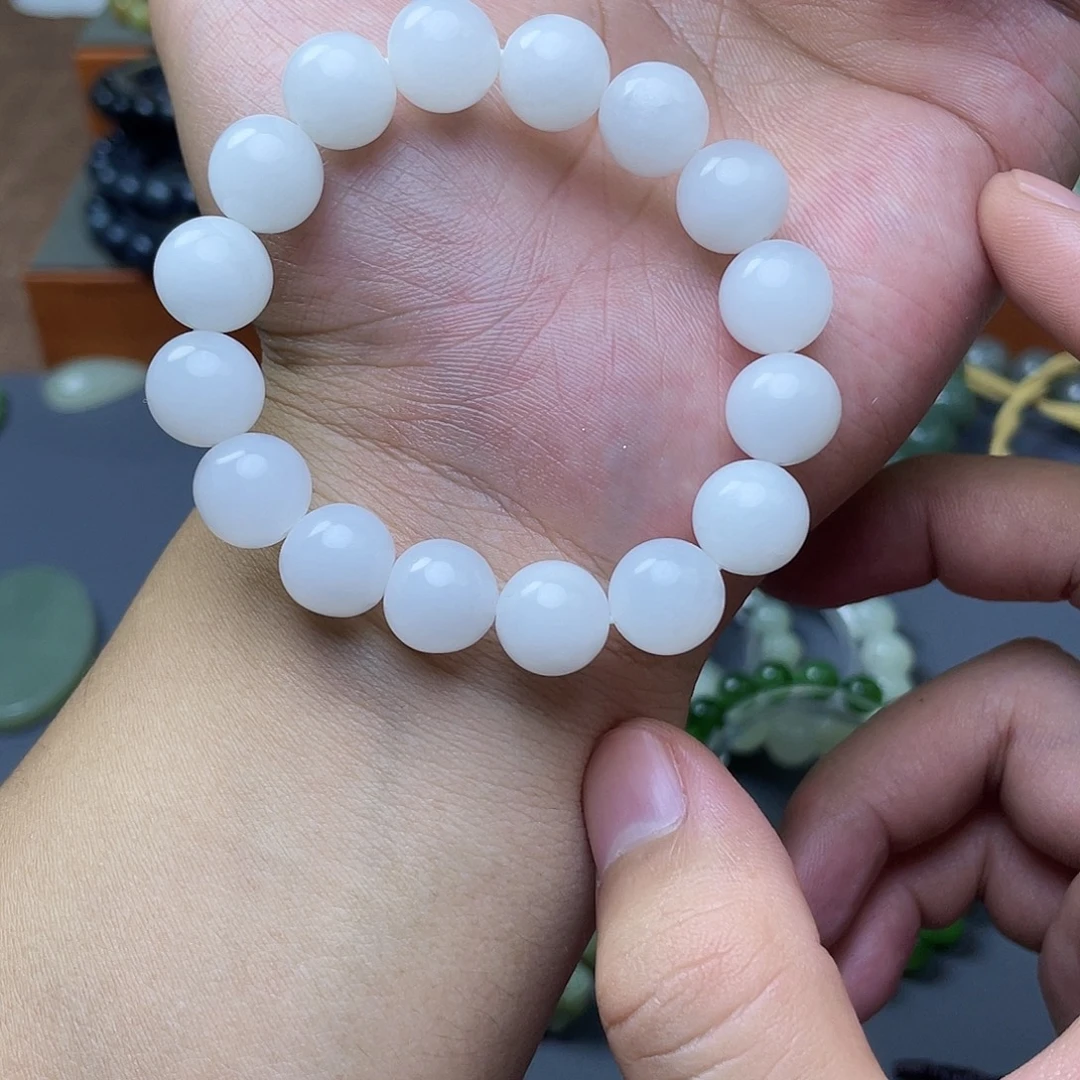 和田玉未镶嵌手串