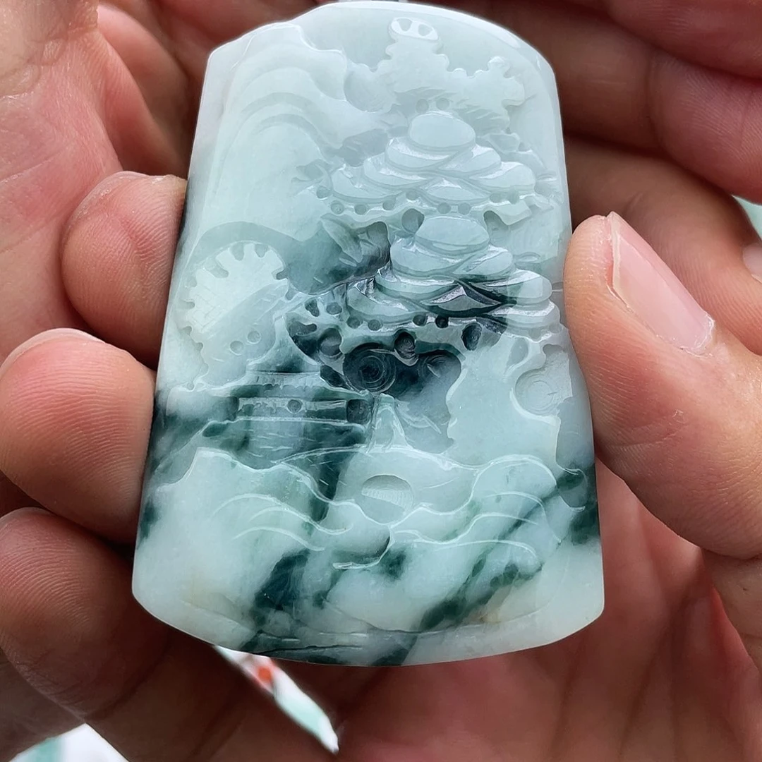 翡翠未镶嵌颈饰翡翠