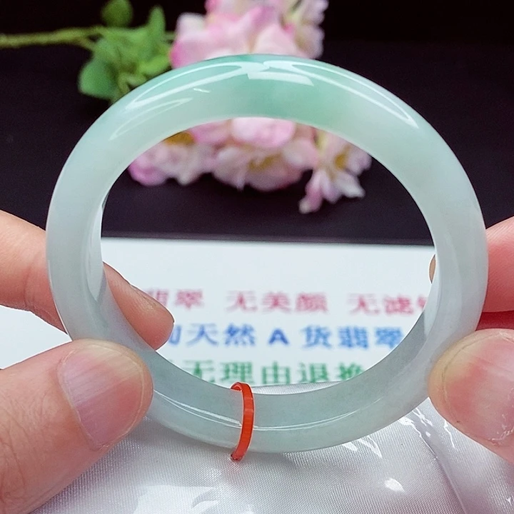 翡翠手镯未镶嵌56.8圈
