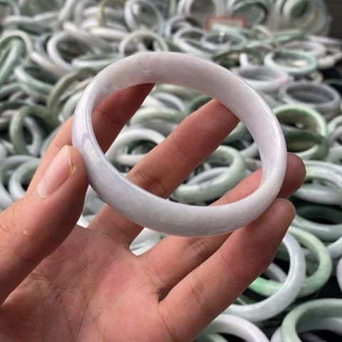 未镶嵌手镯翡翠翡翠手镯