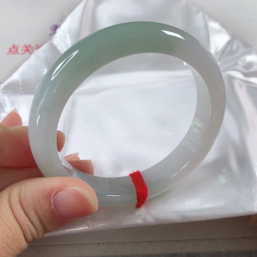 翡翠手镯未镶嵌①②⑥