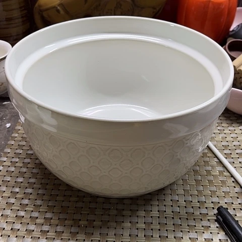 微瑕，不能明火，口径22高12针孔，大碗1个