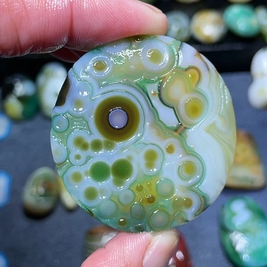 【闪购商品】未镶嵌玛瑙/玉髓珠宝奇石