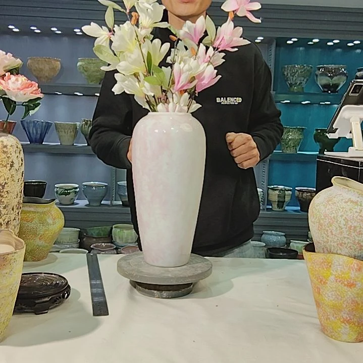 陶摆件景德镇陶瓷花瓶