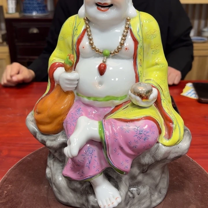 贵***勇景德镇陶瓷艺术雕塑佛