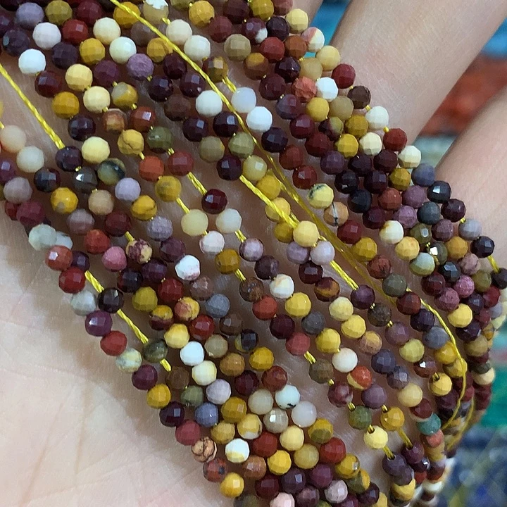 一条2mm切面阿拉善圆珠