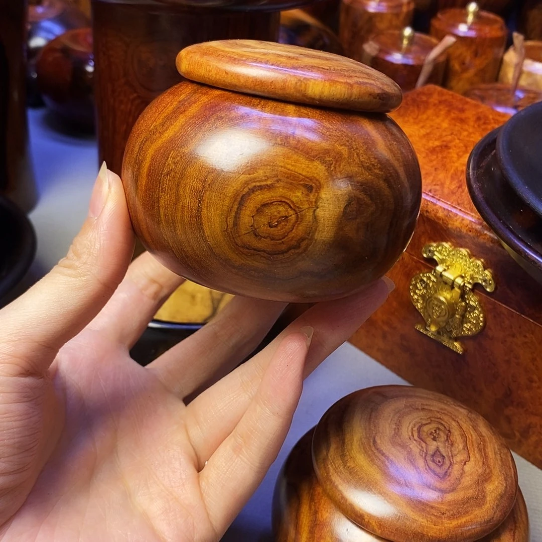 木老*风黄花梨茶叶罐一个