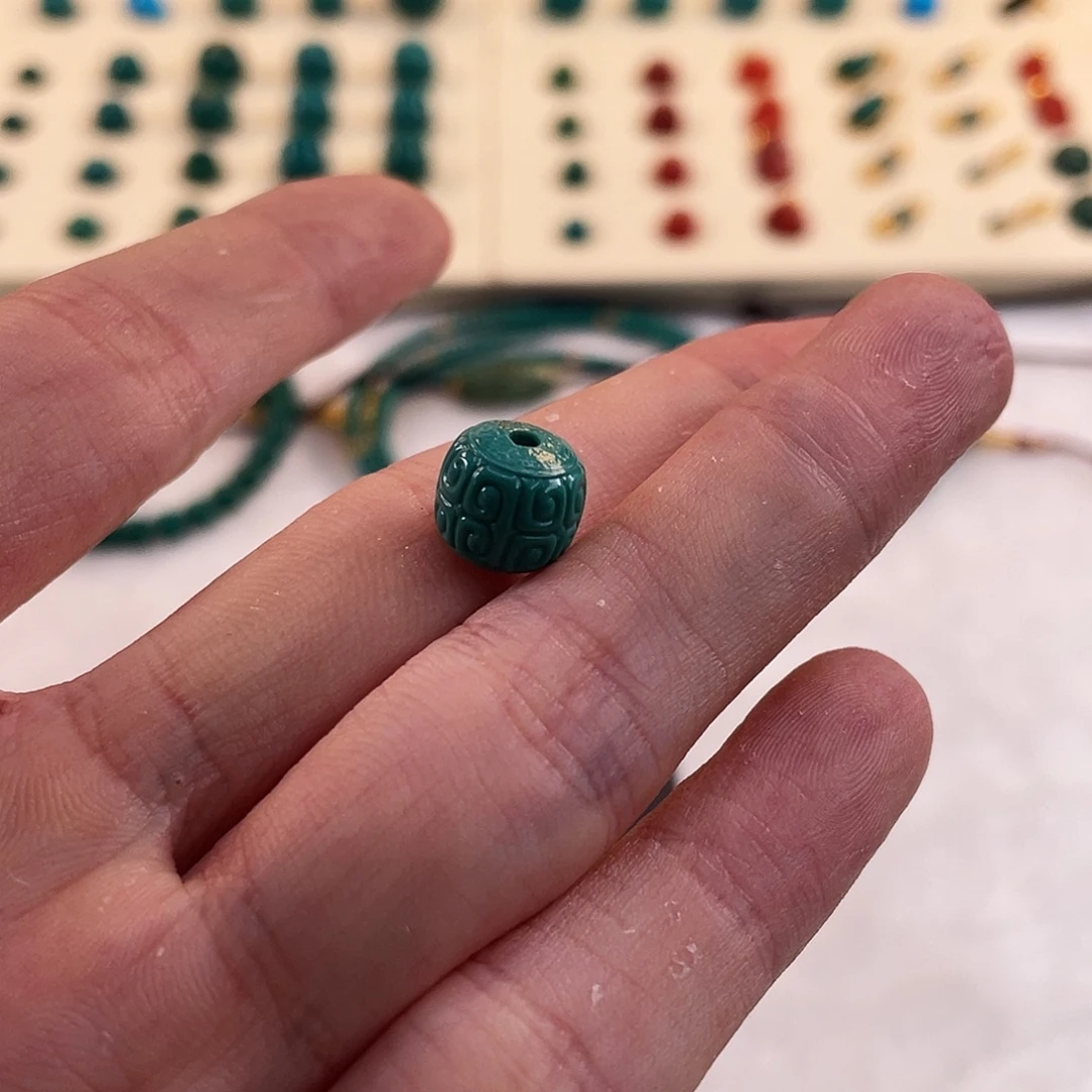 绿松石未镶嵌耳饰