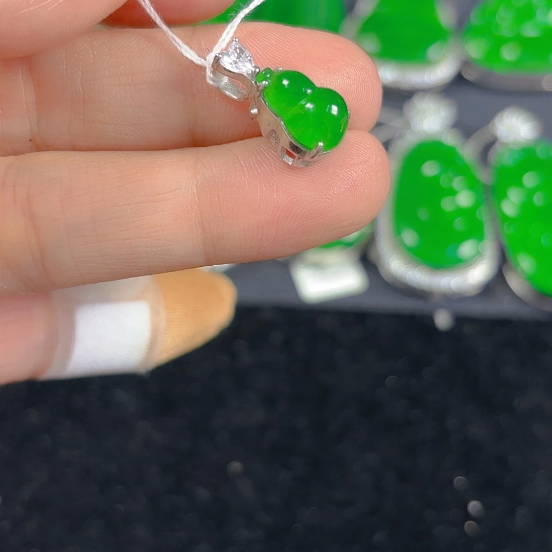 翡翠银S925镶嵌吊坠(不含链)