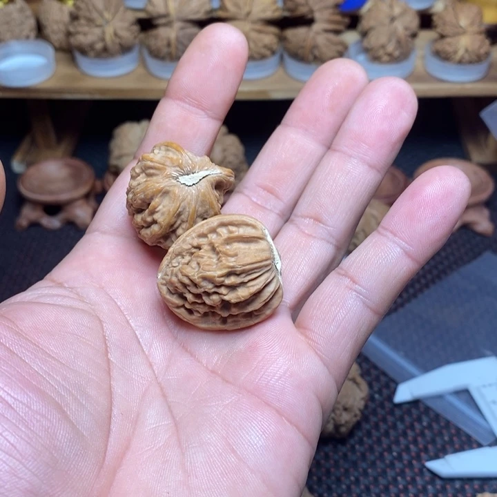 盘***啊文玩核桃把件文玩