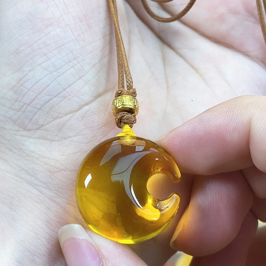 未镶嵌琥珀珠宝奇石J799