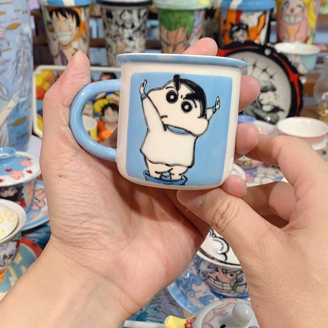 都是釉下彩手绘陶瓷