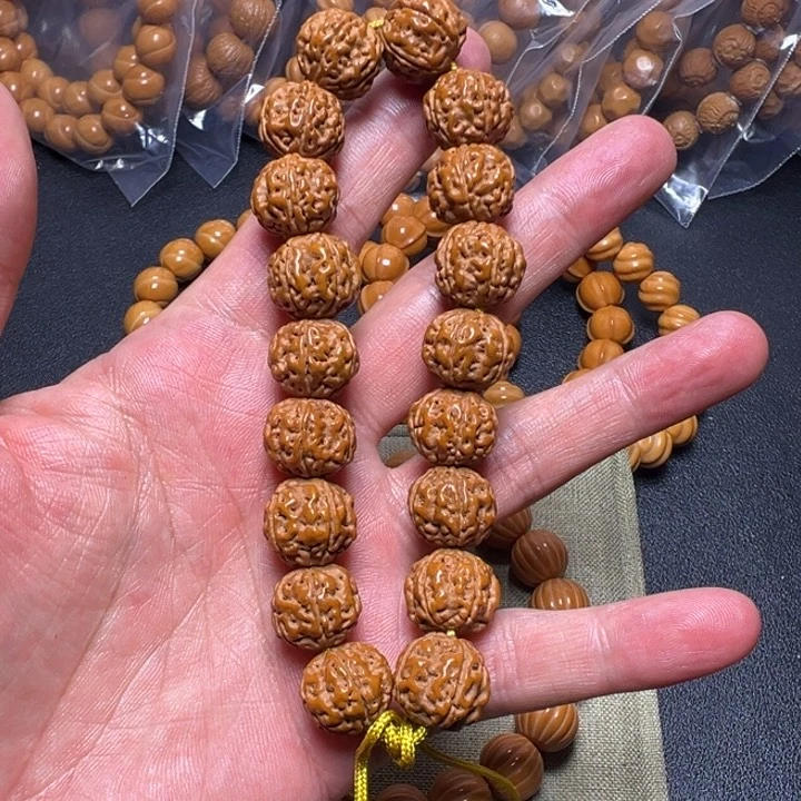 猴头核桃手串金刚