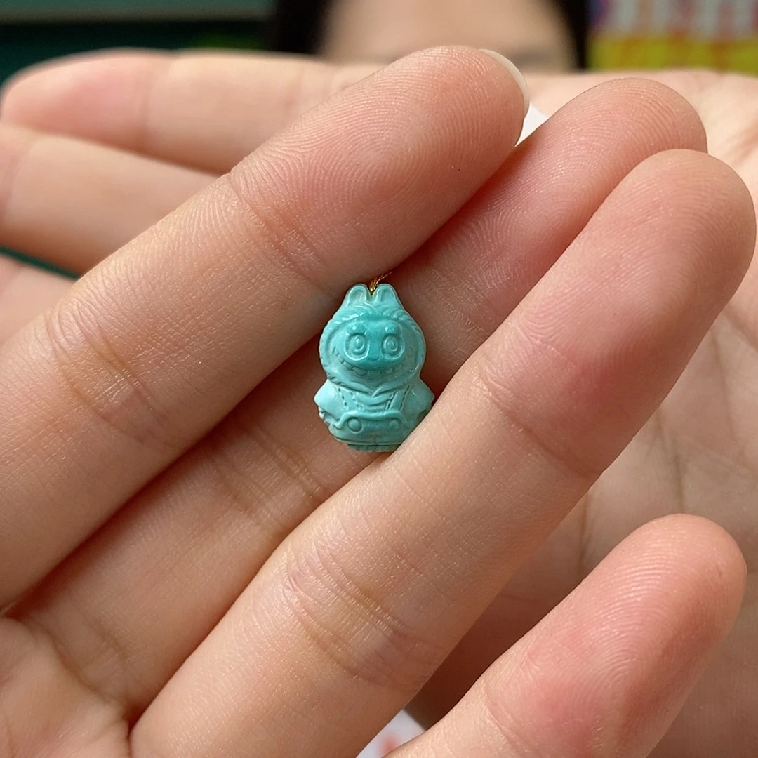 啊***？绿松石未镶嵌珠宝奇石