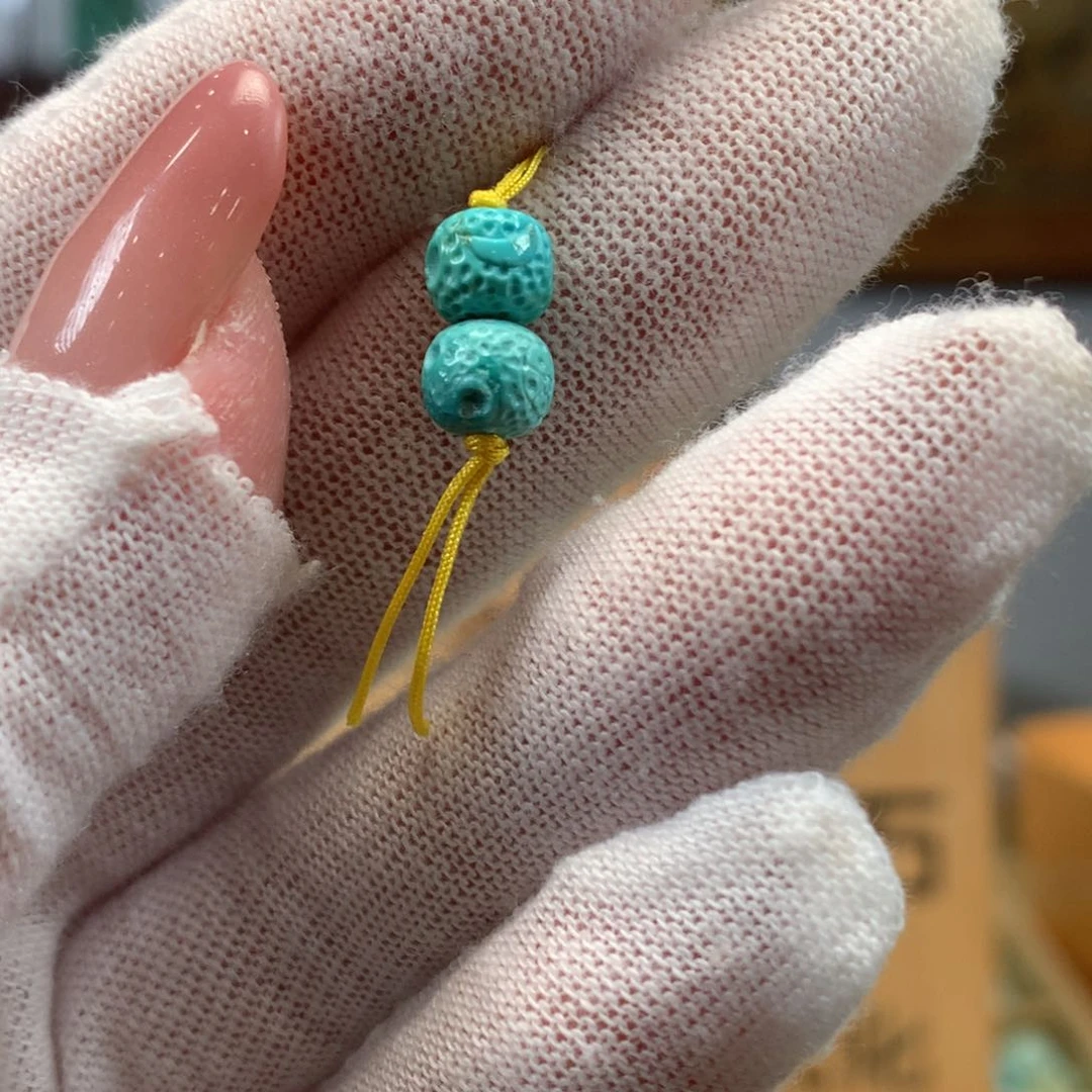 绿松石未镶嵌挂件