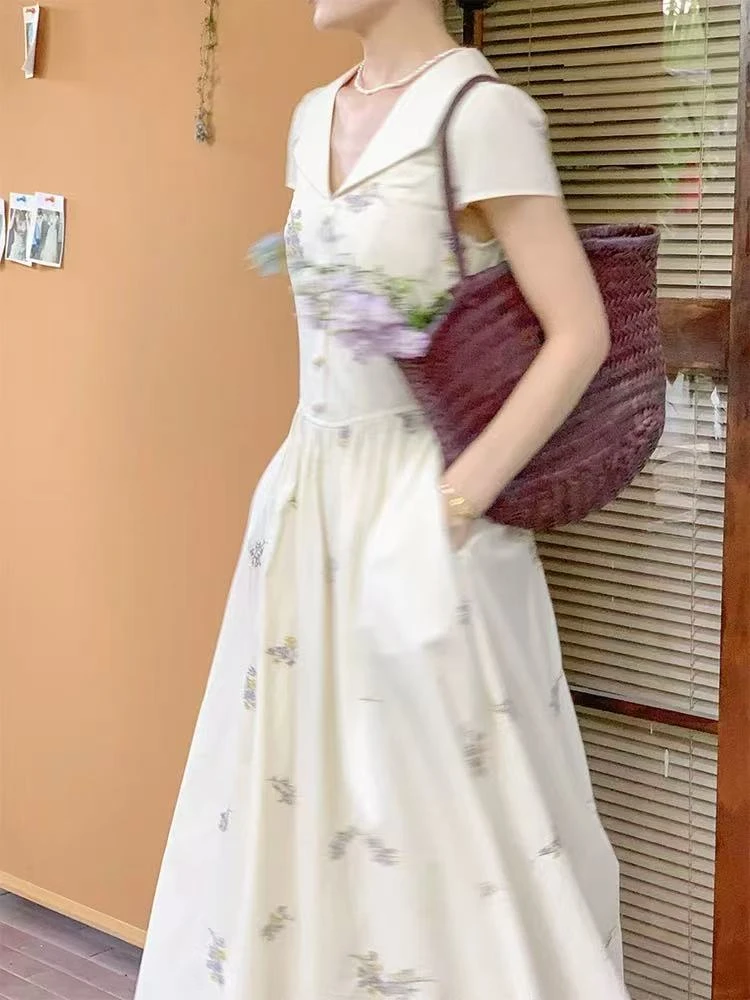 2025夏季新款法式复古刺绣茶歇连衣裙女温柔风甜美长裙B203