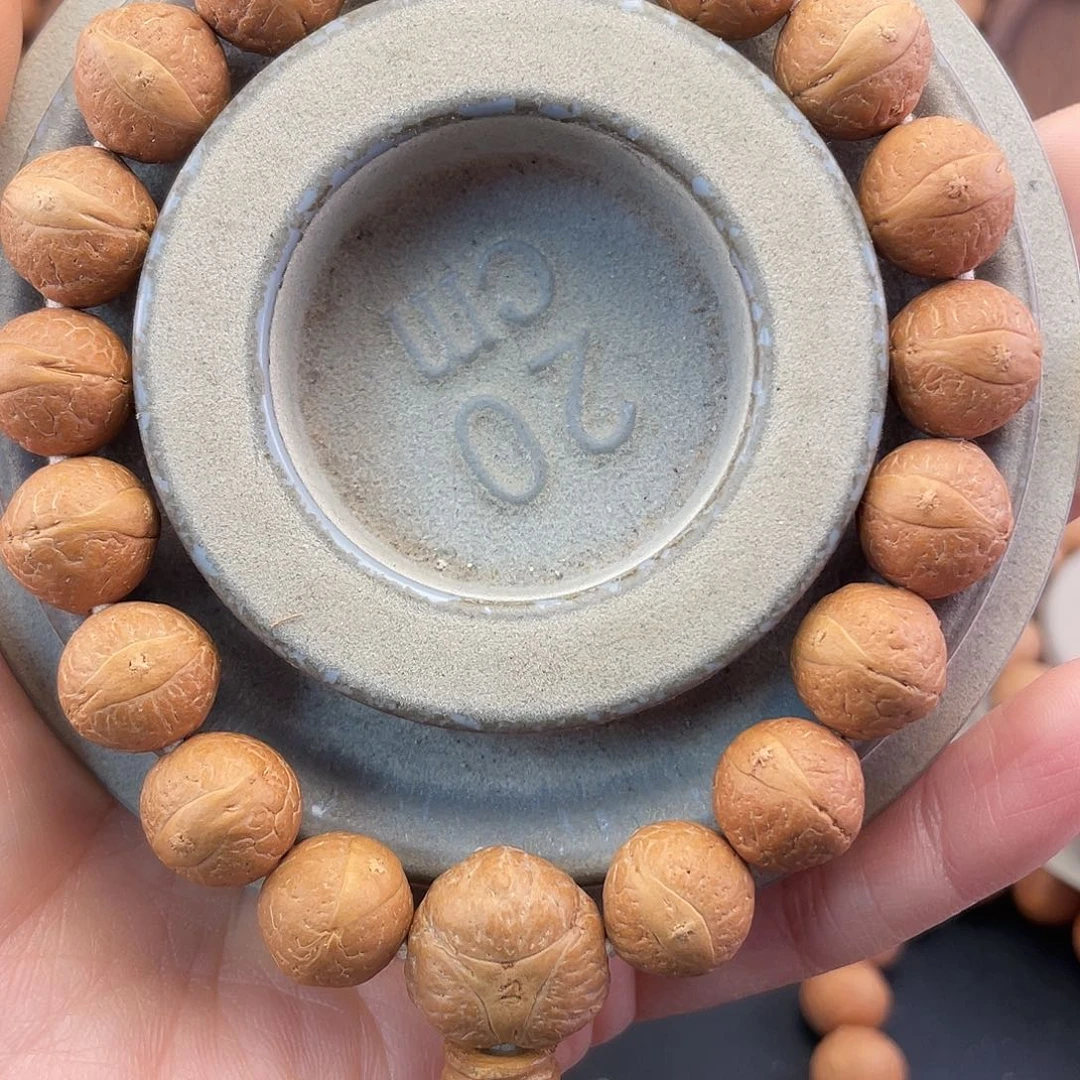 杨***瑞凤眼菩提吊坠W10-k25凤眼菩提新籽同树籽13+