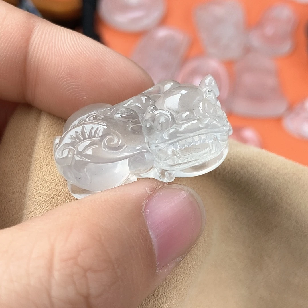 石英质玉颈饰未镶嵌