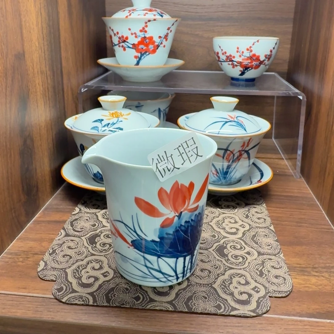 釉下手绘茶具微瑕