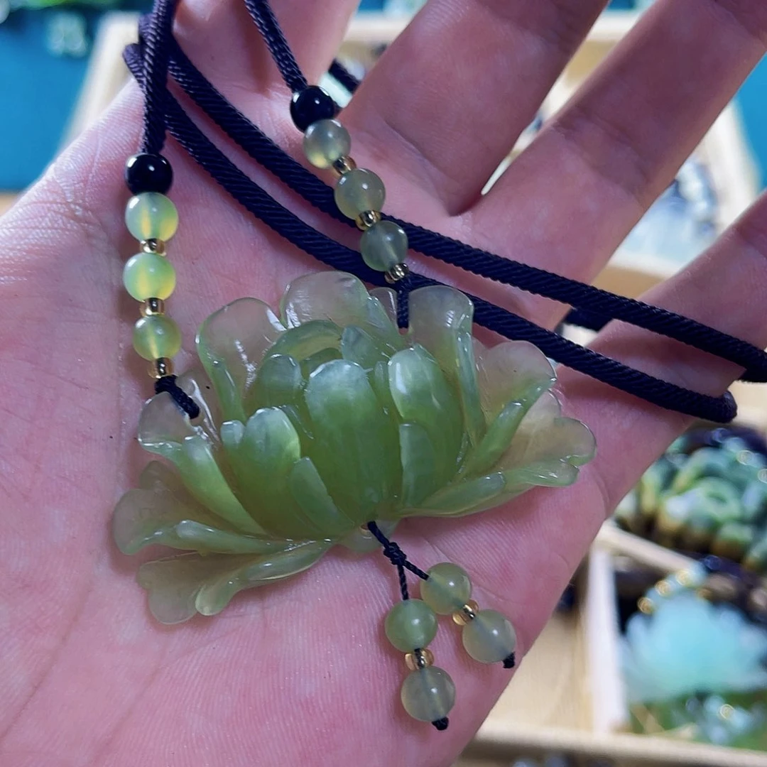 树***木蛇纹石玉未镶嵌挂件