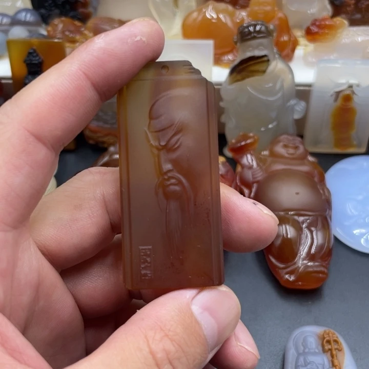 合金颈饰玛瑙/玉髓