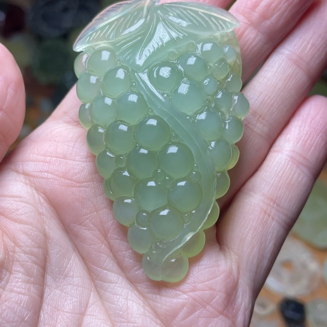 蛇纹石玉未镶嵌手把件