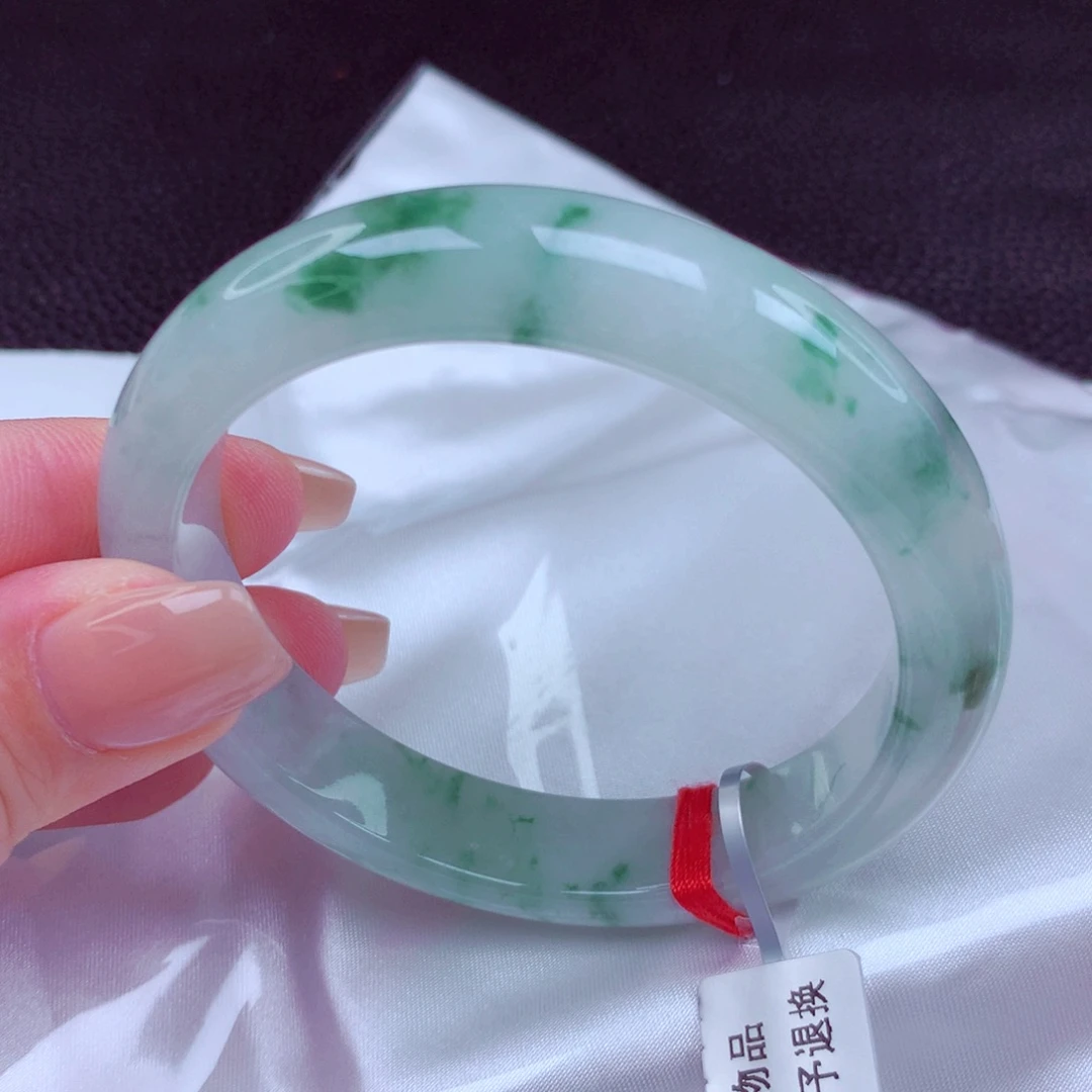 未镶嵌手镯翡翠手镯
