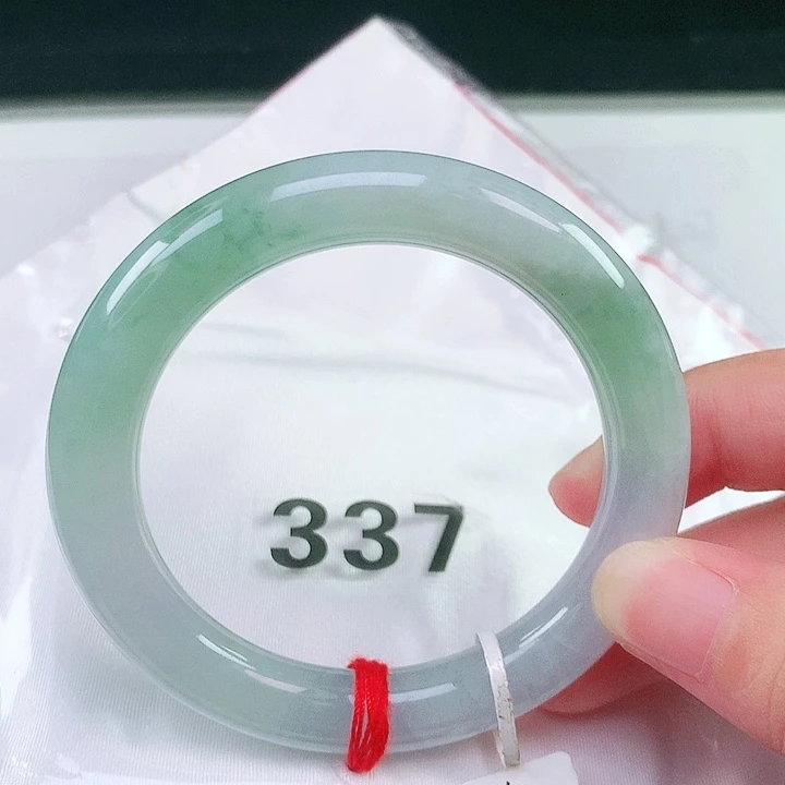 翡翠未镶嵌手镯翡翠手镯