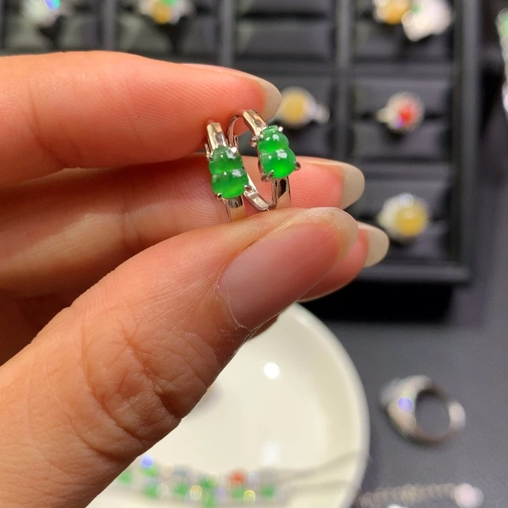 翡翠银S925镶嵌耳饰