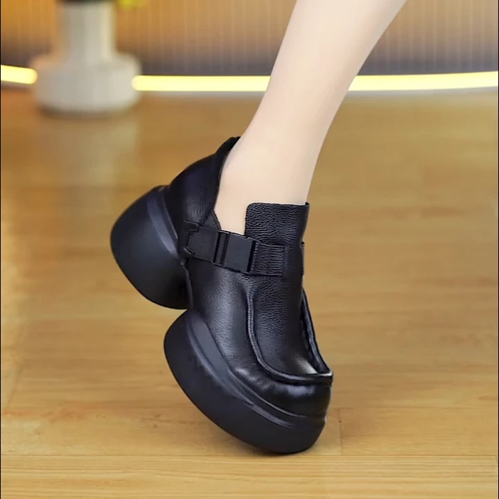 2359-1真皮女鞋纯牛皮圆头粗跟厚底皮带卡扣休闲百搭增高单鞋