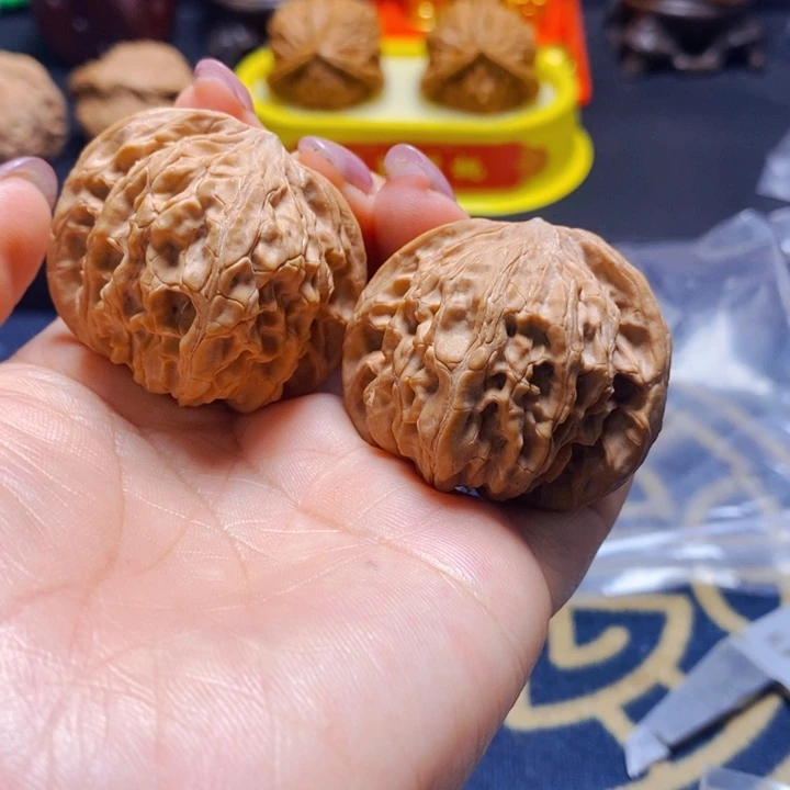 文玩核桃把件磨盘
