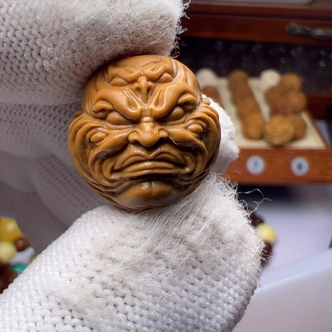 猴头核桃吊坠精工六目18