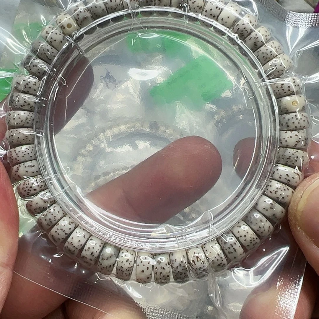 星月菩提手串27傲世卡姿兰大眼睛星月菩提单圈0.9片