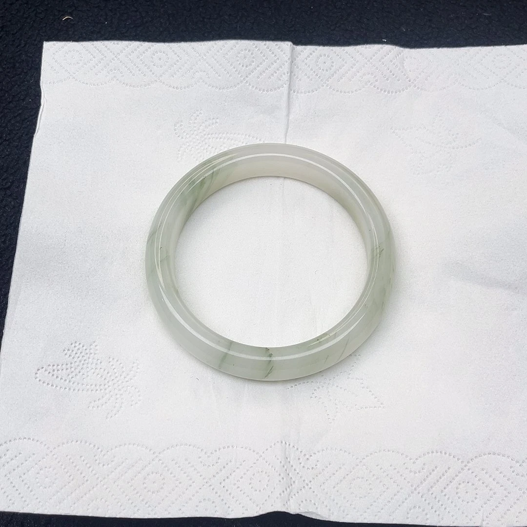 石英质玉未镶嵌手镯509