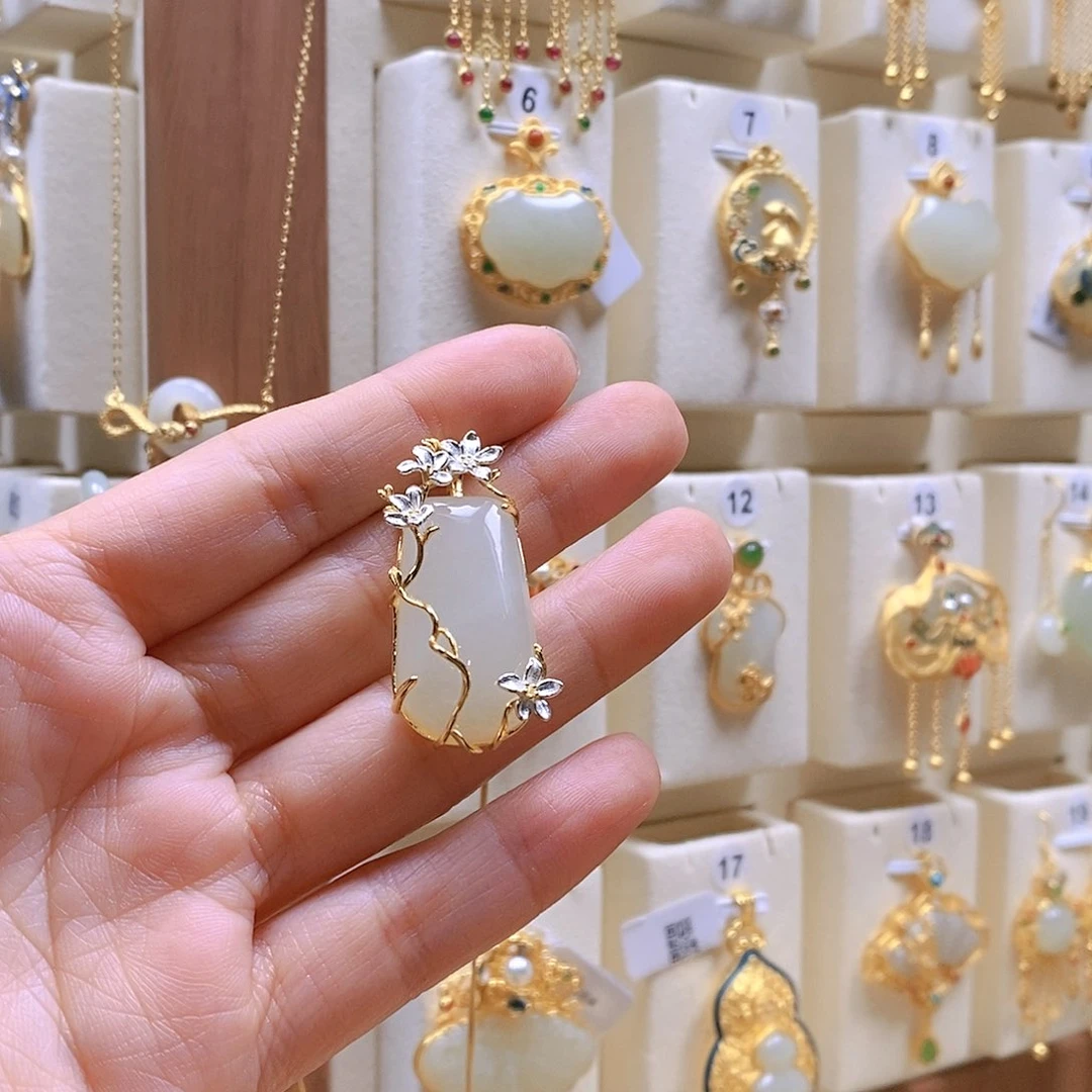 和田玉颈饰银S925镶嵌