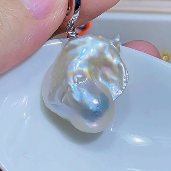 颈饰未镶嵌淡水珍珠