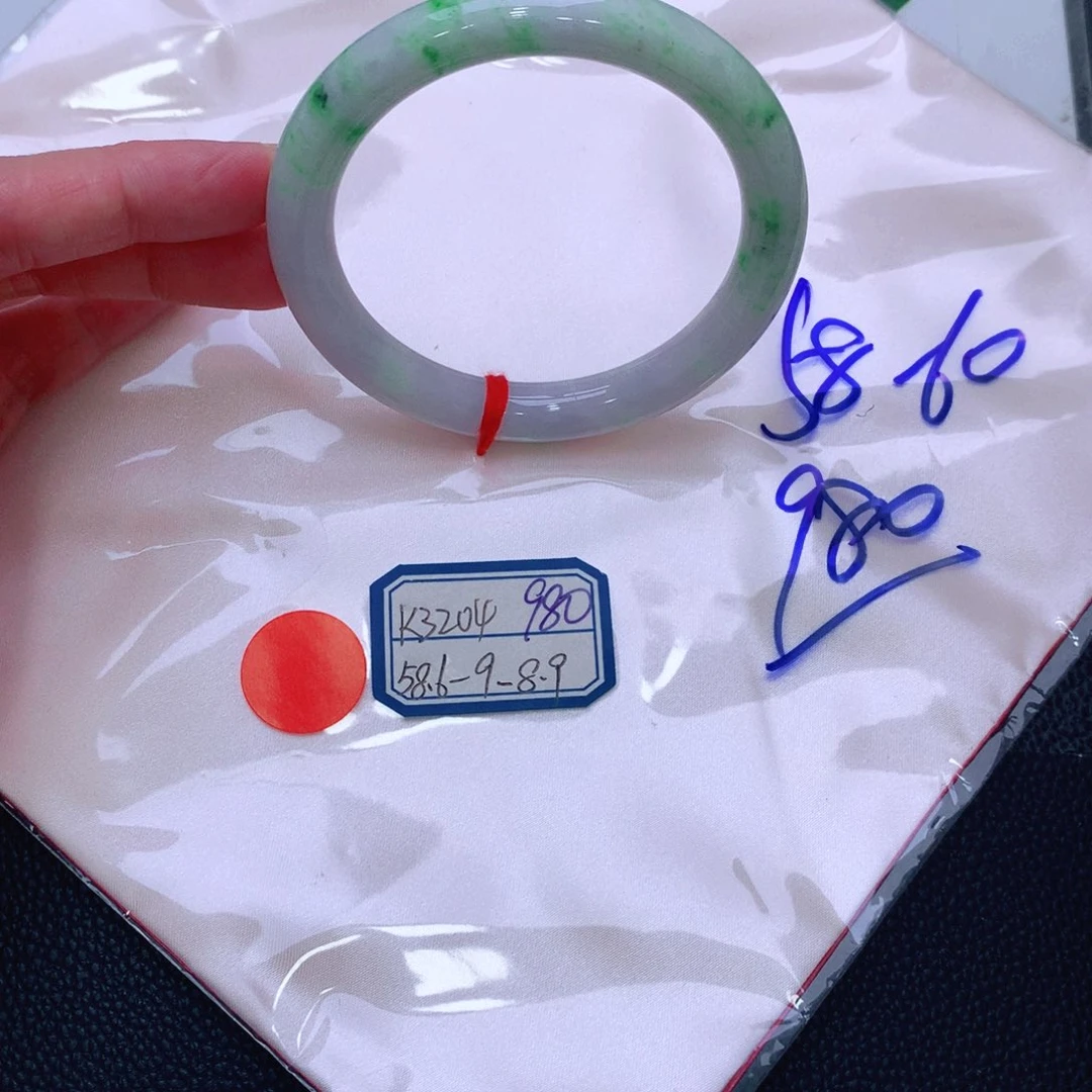 未镶嵌手镯翡翠缅甸翡翠手镯
