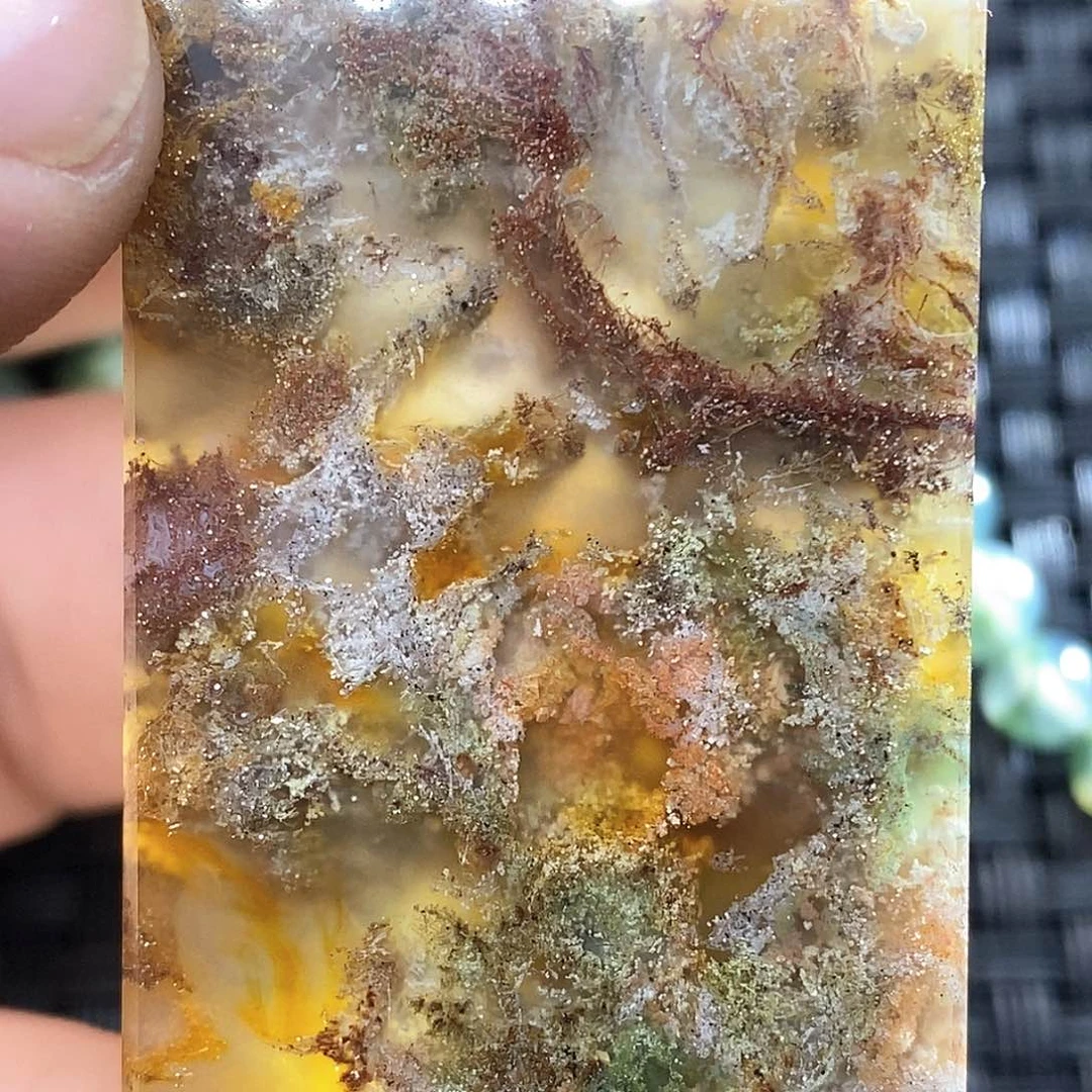 玛瑙/玉髓颈饰未镶嵌中****?