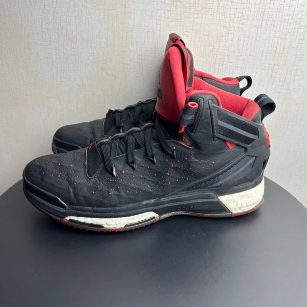 95新 maje 42码 罗斯6 黑红 保真 中古球鞋