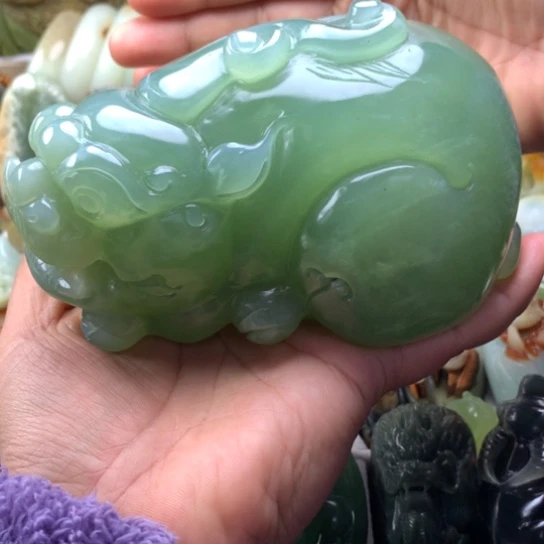 孙***可蛇纹石玉未镶嵌岫玉手把件