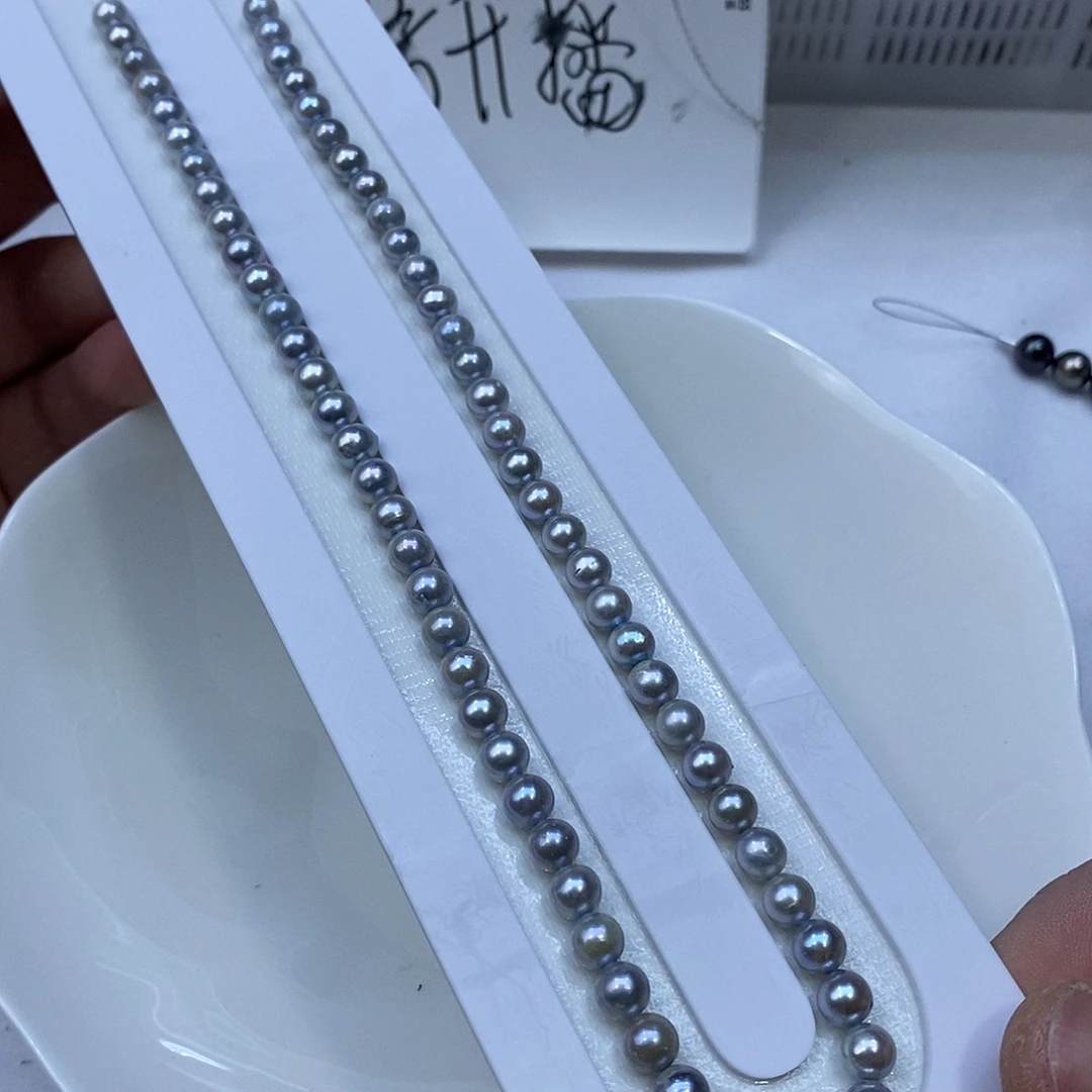 未镶嵌海水珍珠颈饰