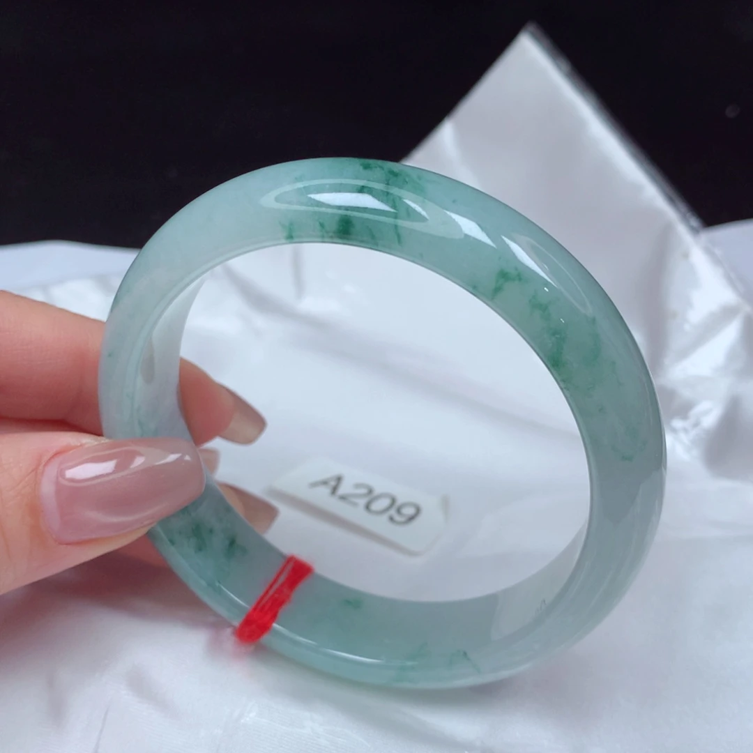 翡翠手镯未镶嵌手镯58