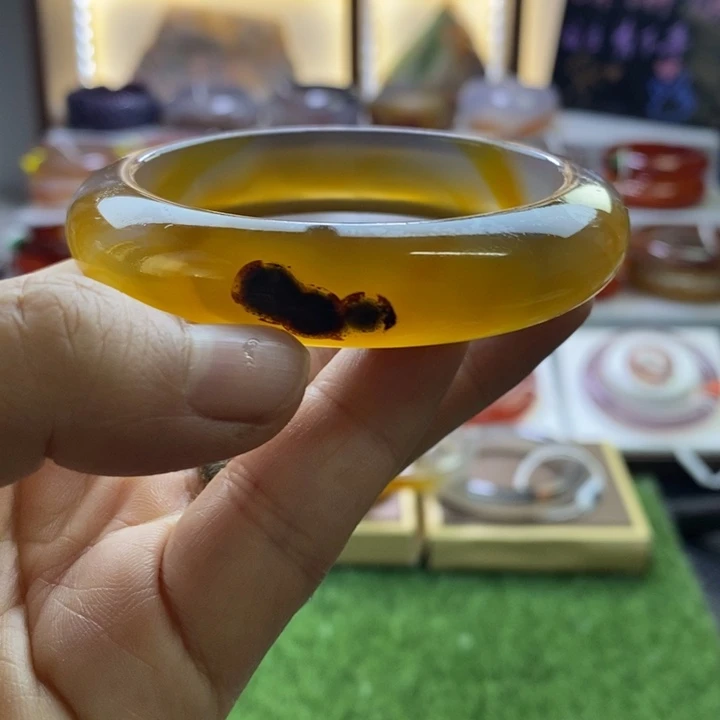 手镯玛瑙/玉髓未镶嵌