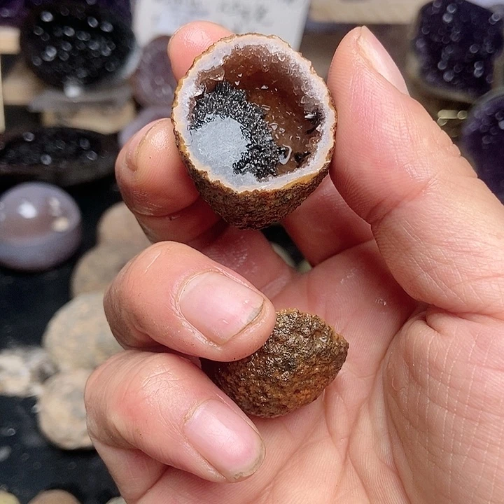 玛瑙/玉髓珠宝奇石未镶嵌—**—