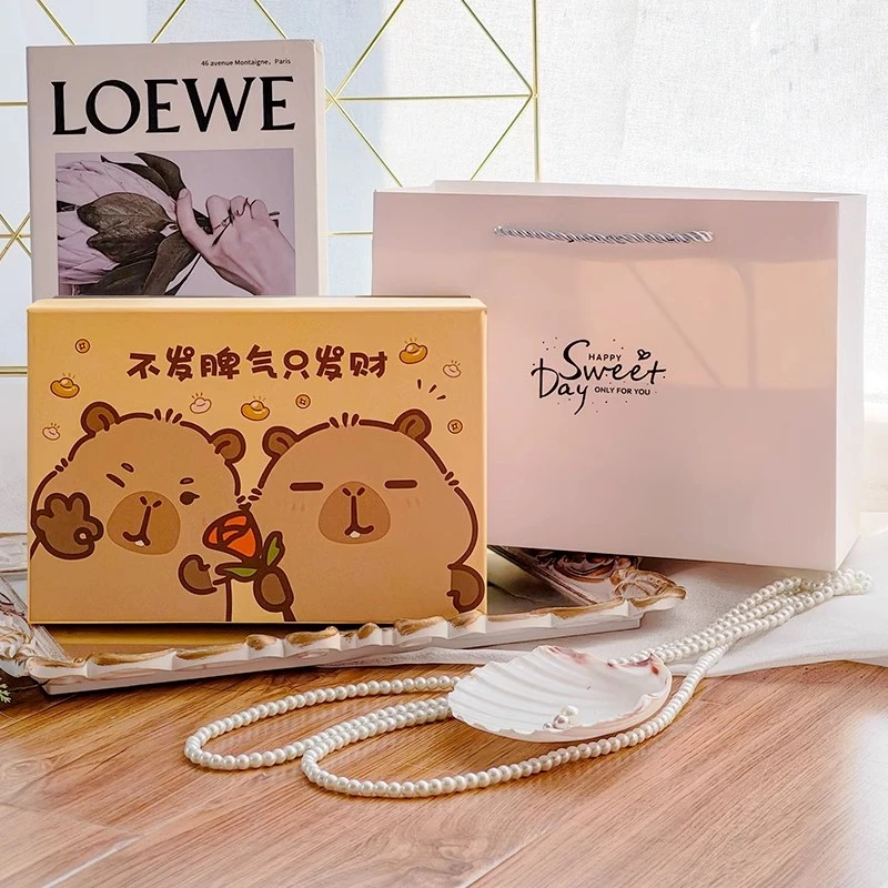 礼物盒卡通生日礼盒包装盒网红豚鼠卡皮巴拉礼品盒小众仪式感礼盒