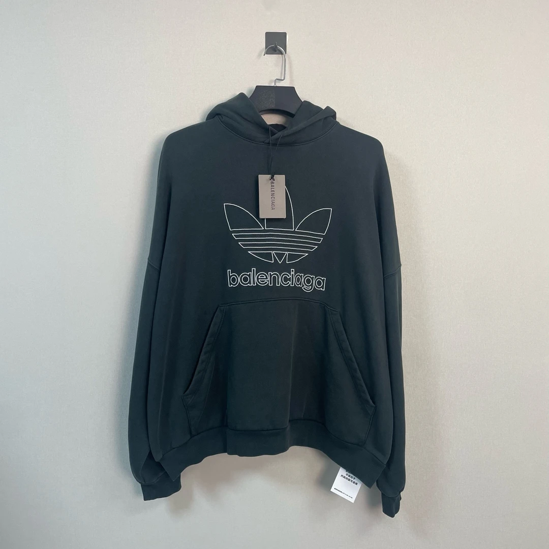 未使用 Balenciaga/巴黎世家 联名三叶草帽衫/2码/全新带吊/10800