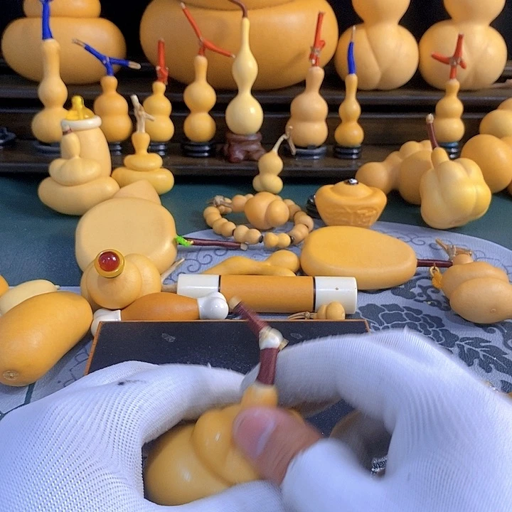 远*。小心翼翼小心翼翼我小心翼翼