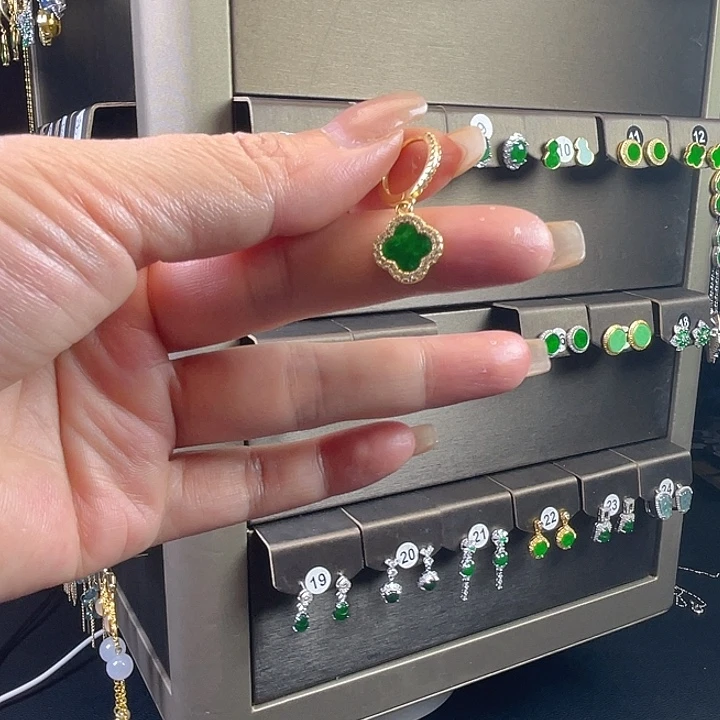 紫***语翡翠银S925镶嵌耳饰缅甸A货