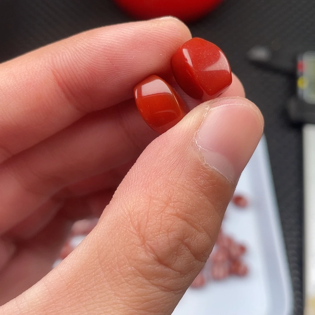 南红玛瑙未镶嵌8*12柿子红转运款桶珠一组2颗